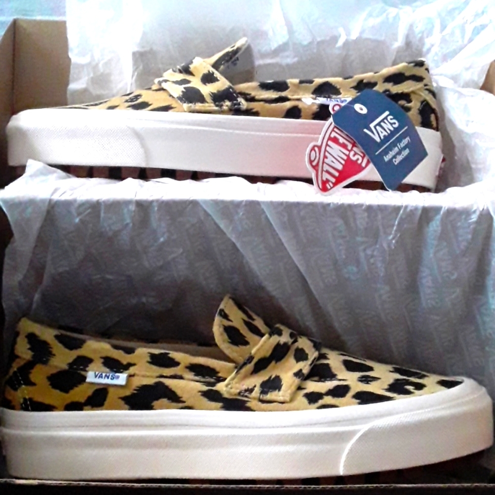 Vans sneaks mens/womans unisex 65$obo